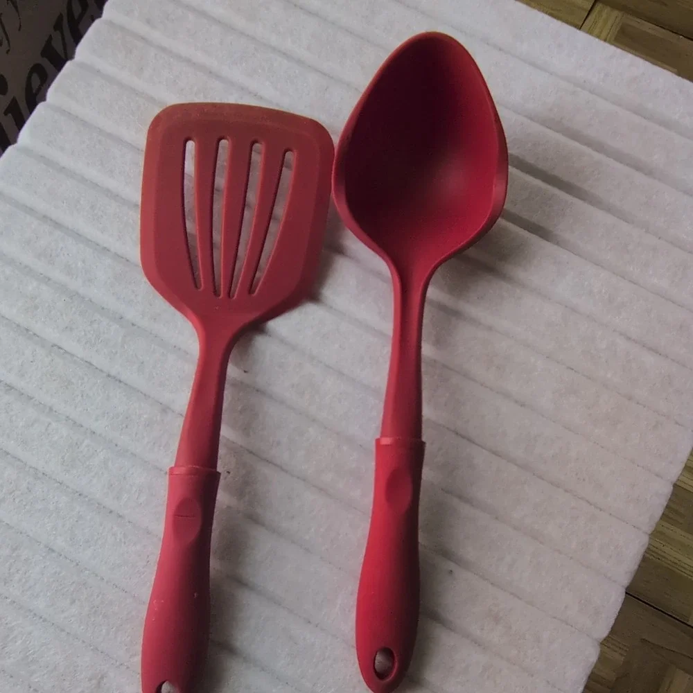 Red Plastic Slotted Turner & Cooking Spoon Set, Kitchen Utensils, 2-Piece